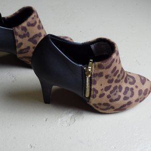 High Heeld Leopard Print Booties